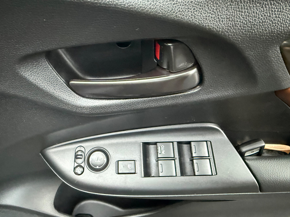 2019 Honda Fit - image 17