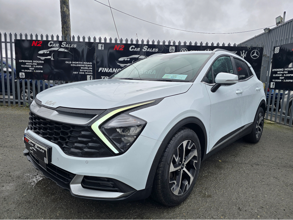 2022 Kia Sportage - image 3