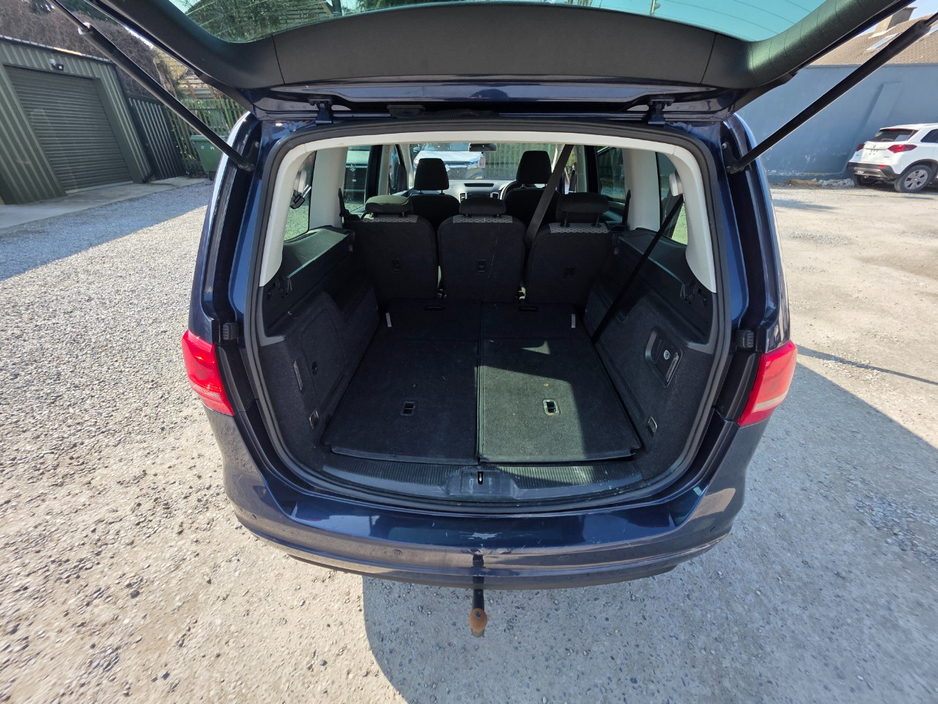 2015 Volkswagen Sharan - image 11