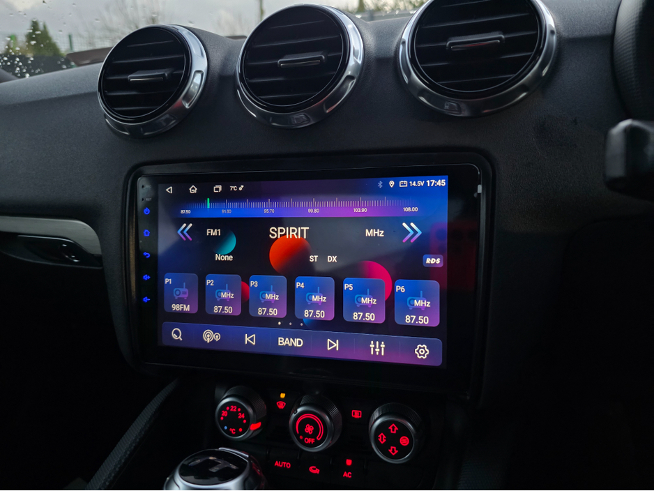 2012 Audi TT - image 16