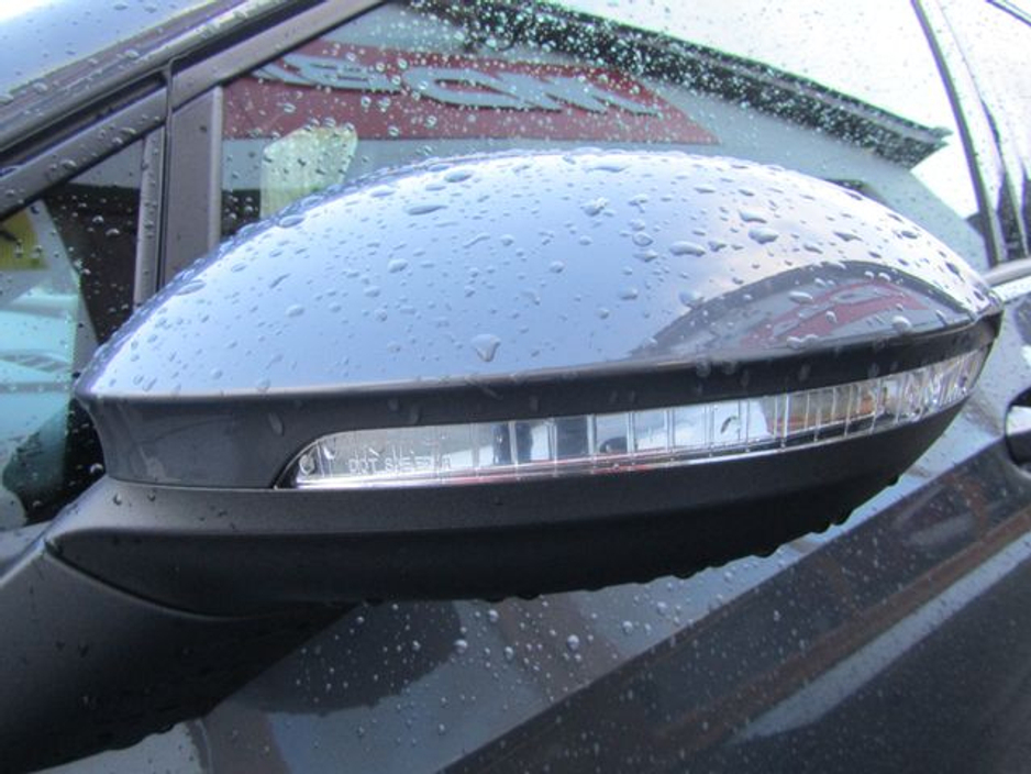 2021 Volkswagen Golf TSI R Line 130PS 5DR €23,950