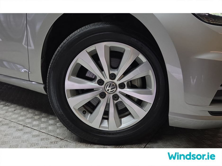 2018 Volkswagen Golf 1.2 TSI Comfortline DSG €17,995