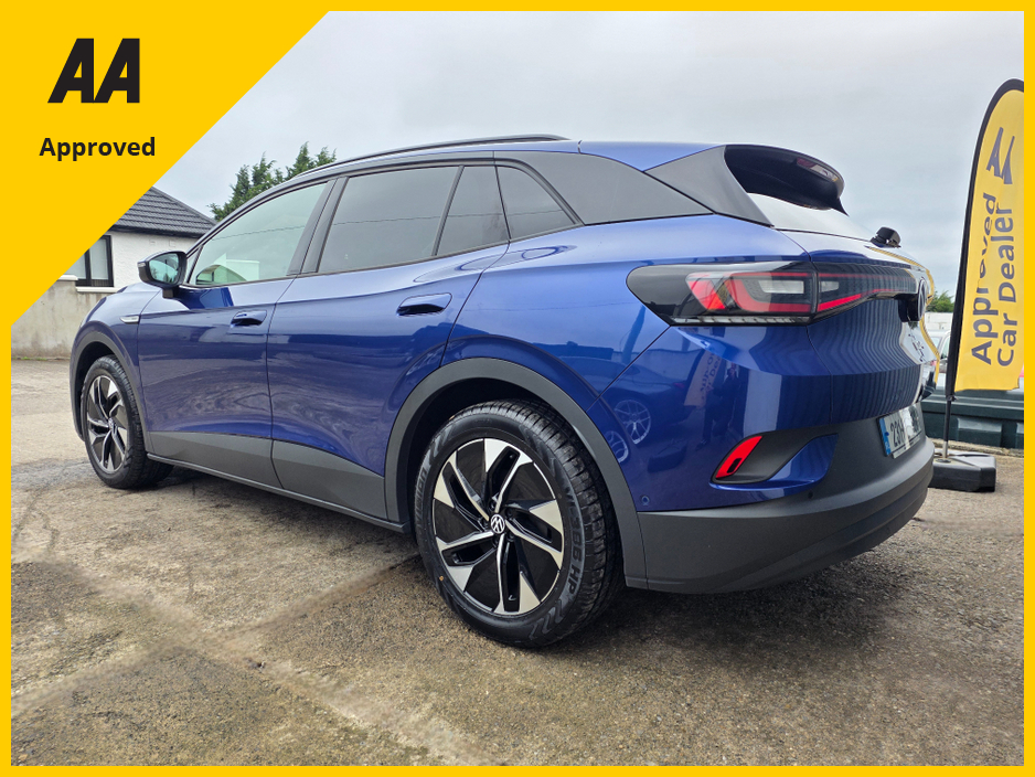 2023 Volkswagen ID.4 - image 6