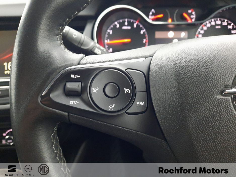 2023 Opel Crossland X SPORT 1.2 130PS-PET- X €22,950