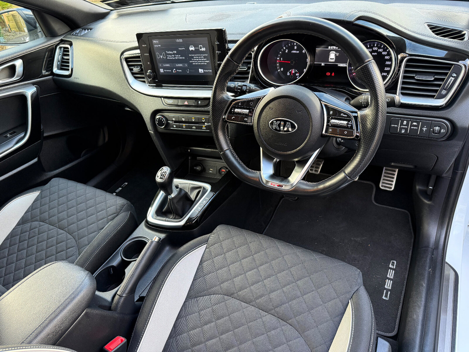2021 Kia Ceed  €9,700