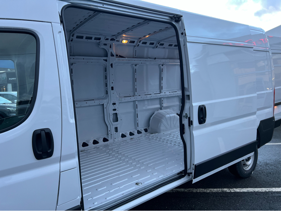 2026 Citroen Relay 35 L3 H2 BlueHDi 140  6MT ( Price Ex vat) €33,285