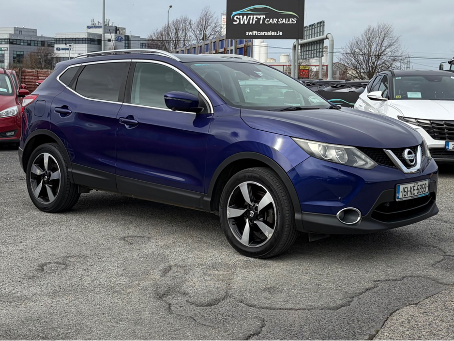 2015 Nissan Qashqai - image 2