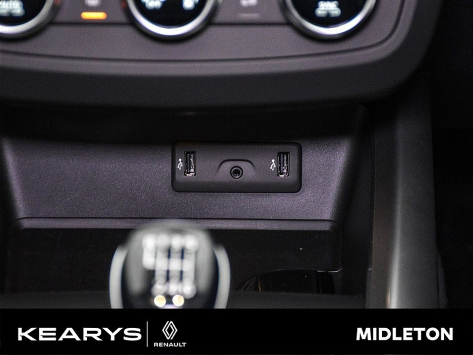 2020 Renault Kadjar - image 17