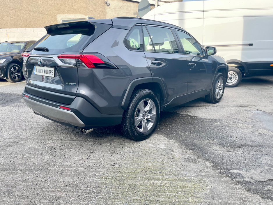 2024 Toyota Rav4 - image 17