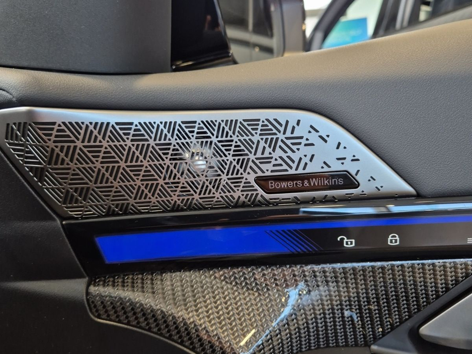 2026 BMW M5 - image 19