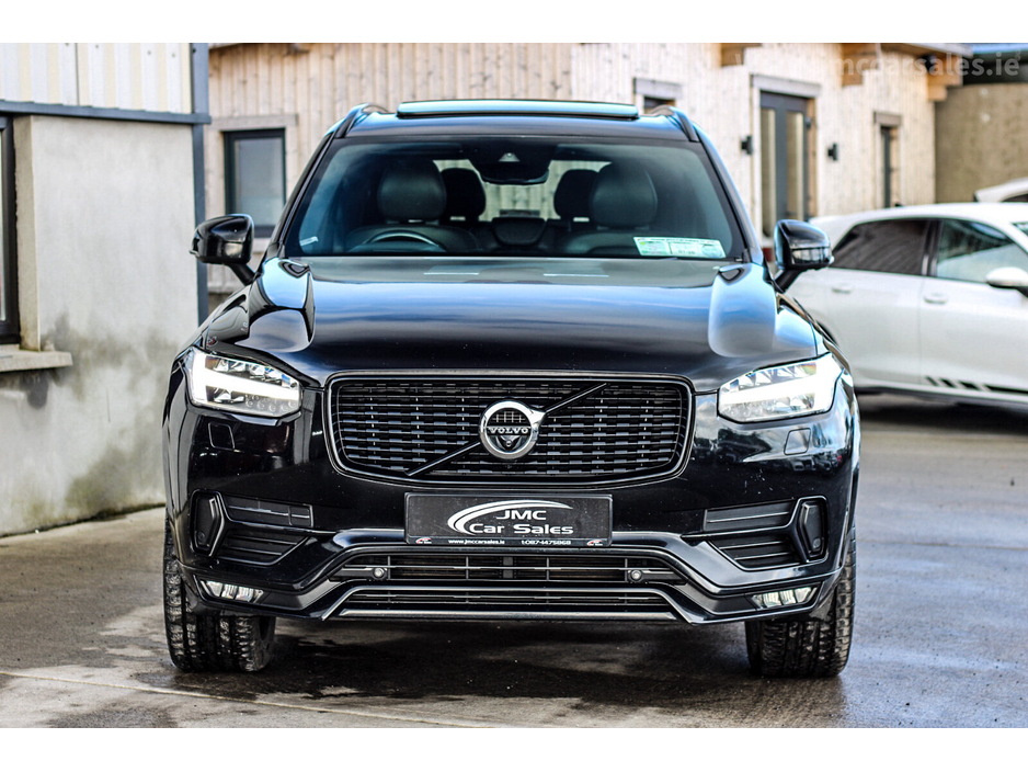 2017 Volvo XC90 D5 (235hp) AWD R-Design Geartronic €33,995