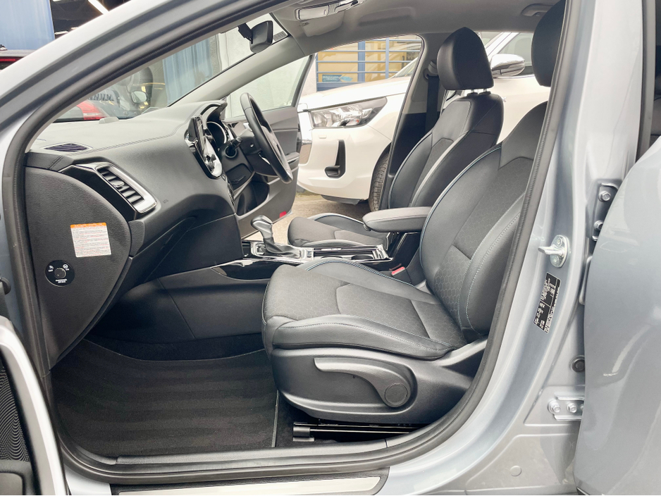 2024 Kia XCeed - image 34