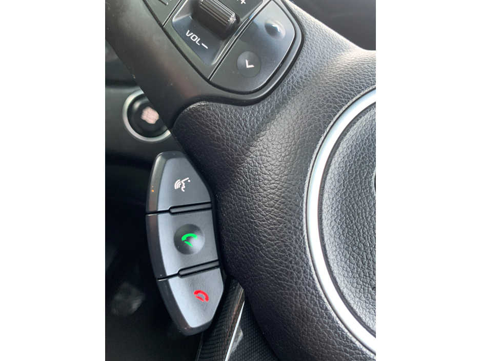 2017 Kia Carens OR RONDO PLATINUM PE 5DR €11,995