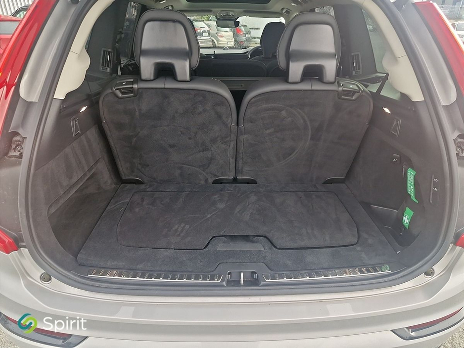 2024 Volvo XC90 - image 18