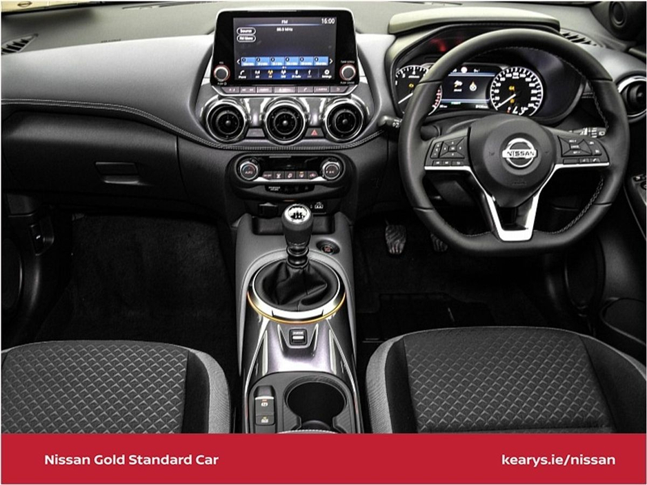 2020 Nissan Juke - image 4