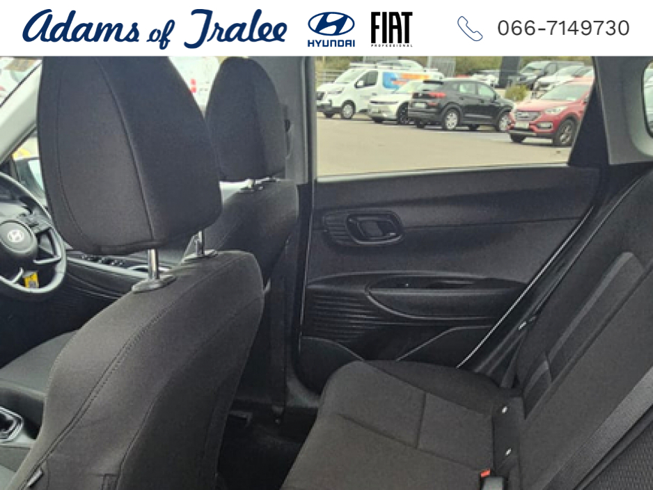 2025 Hyundai i20 - image 9