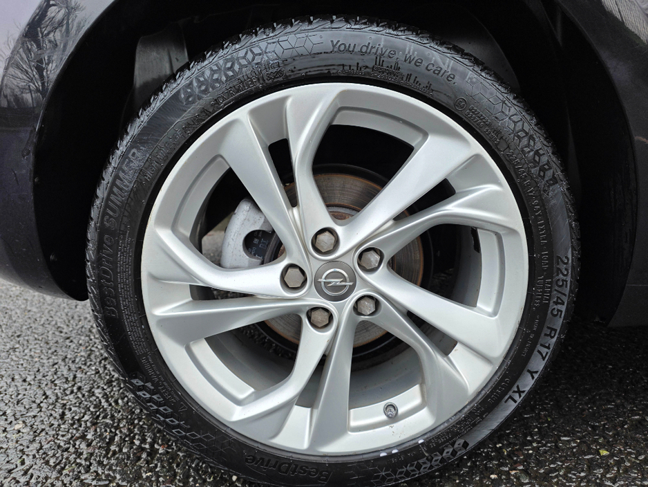 2016 Opel Astra SRI 1.4T 150PS 5DR €11,950