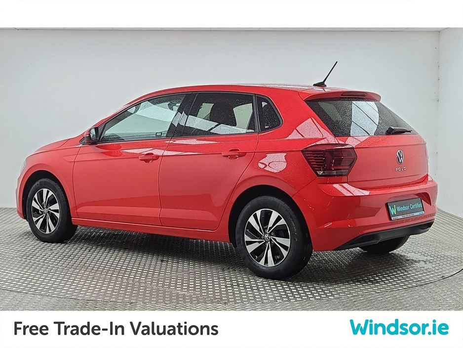 2022 Volkswagen Polo - image 2