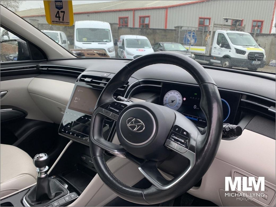 2022 Hyundai Tucson - image 15