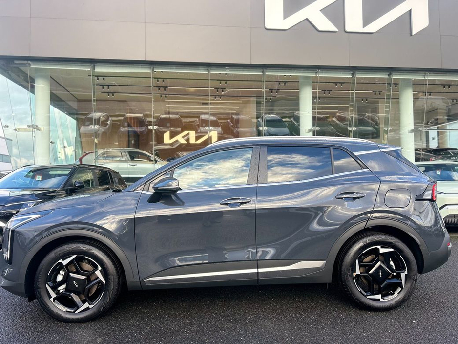 2026 Kia Sportage - image 3