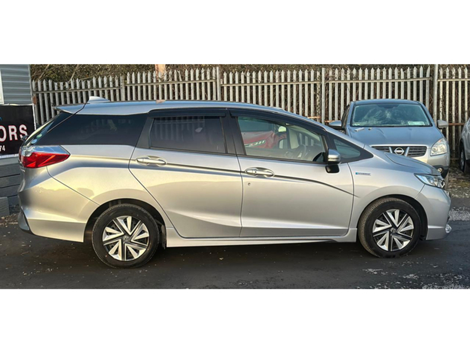 2019 Honda Shuttle - image 9