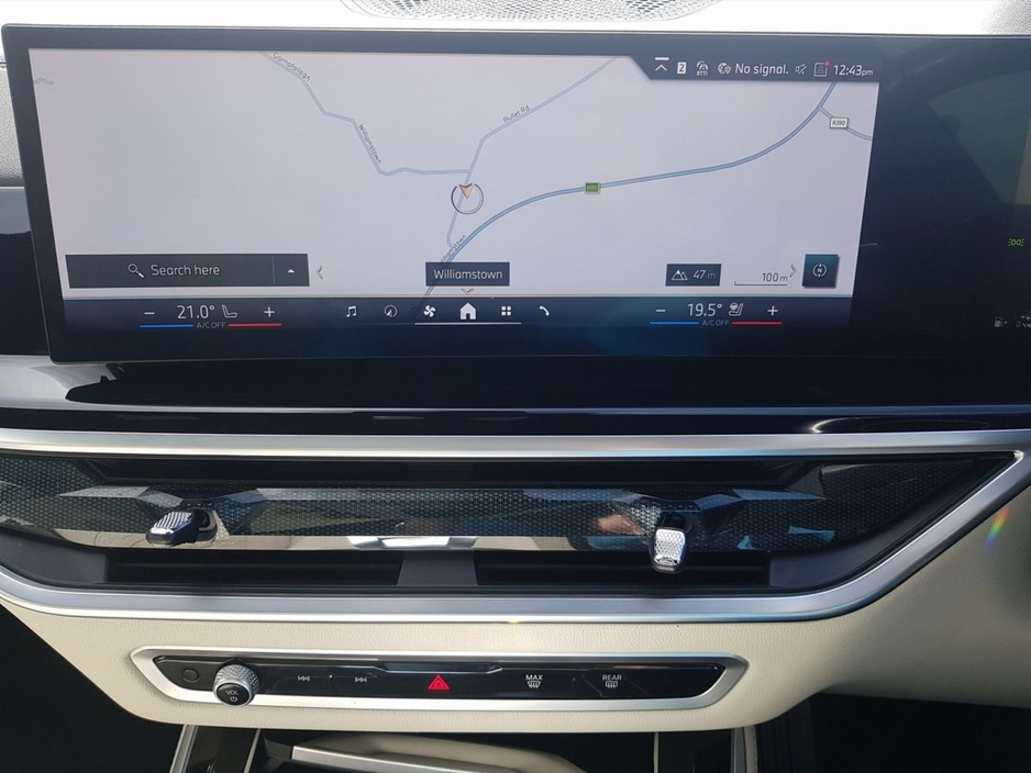 2024 BMW X5 - image 23