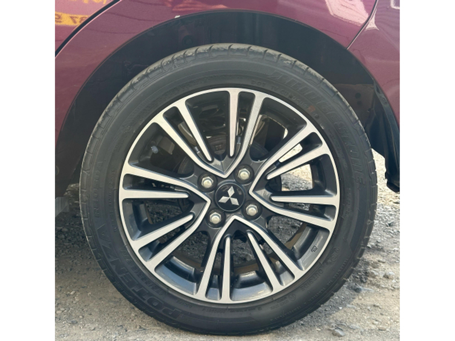 2019 Mitsubishi Mirage - image 18