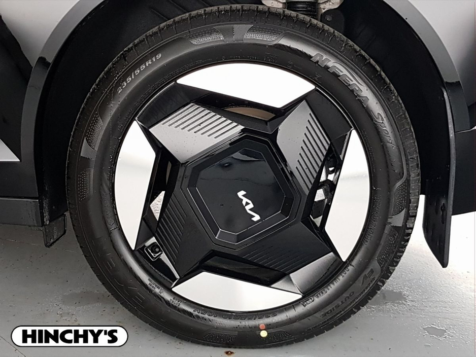 2026 Kia EV5 - image 8