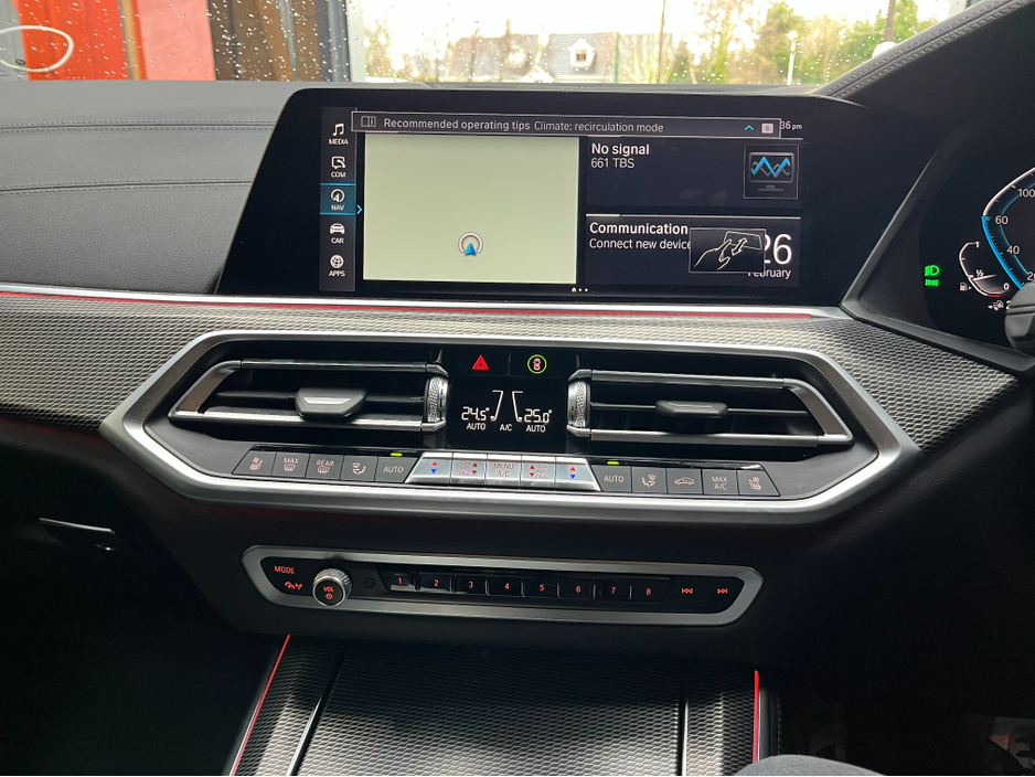 2021 BMW X5 - image 30