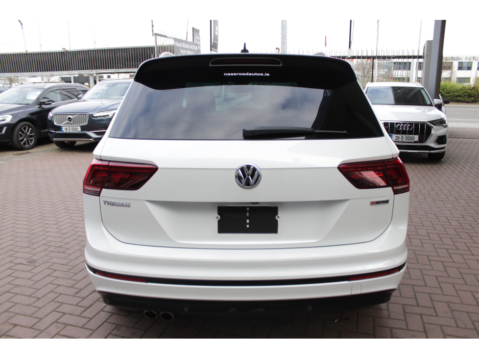 2018 Volkswagen Tiguan - image 5