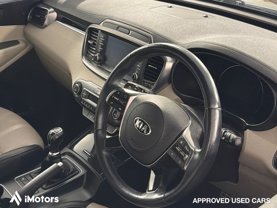 2018 Kia Sorento - image 18