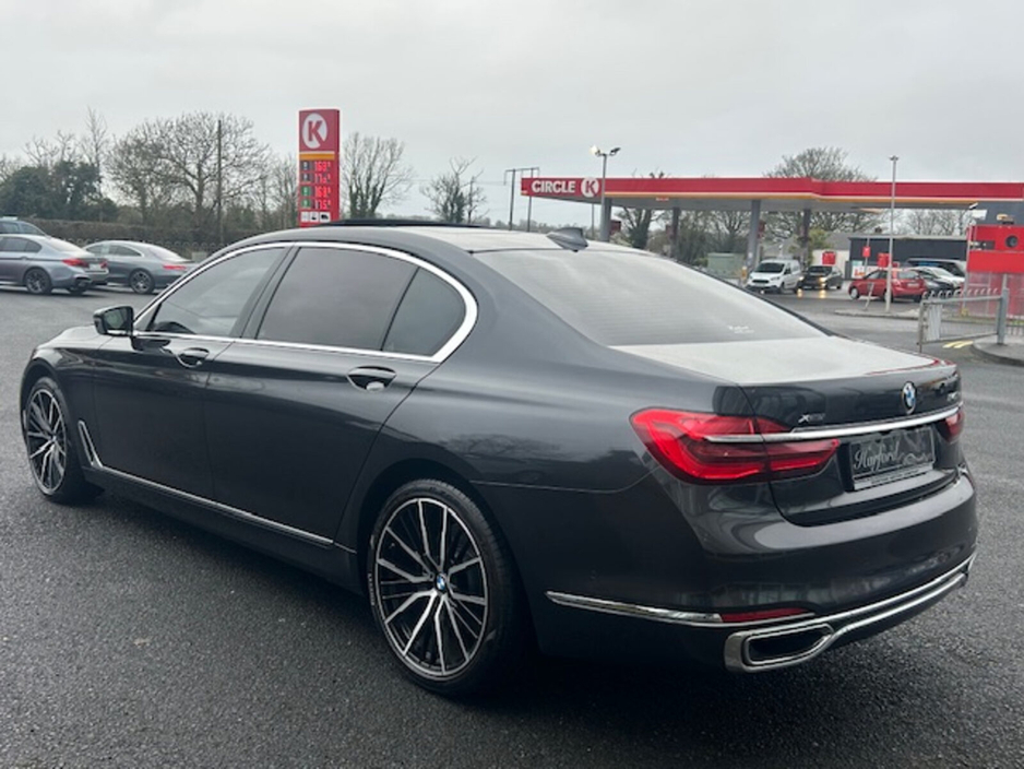 2017 BMW 7 Series  €26,945