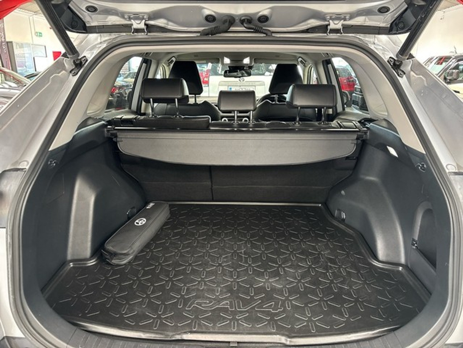 2023 Toyota Rav4 HYBRID SOL 4DR AUTO €42,950