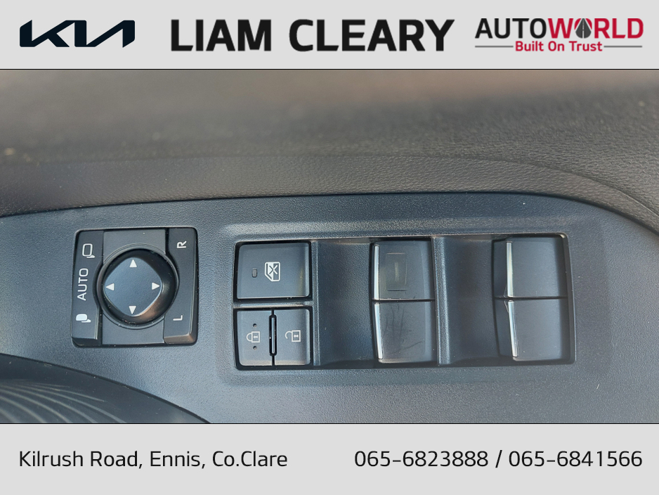 2021 Toyota Rav4 - image 16