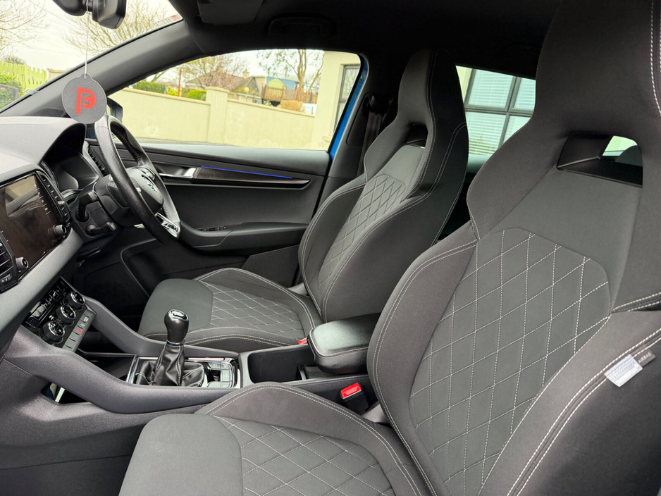 2022 Skoda Karoq - image 17