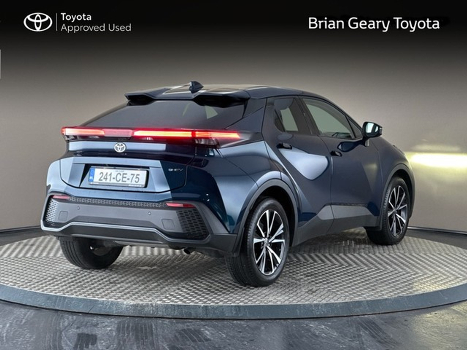 2024 Toyota C-HR HYBRID SPORT €34,950