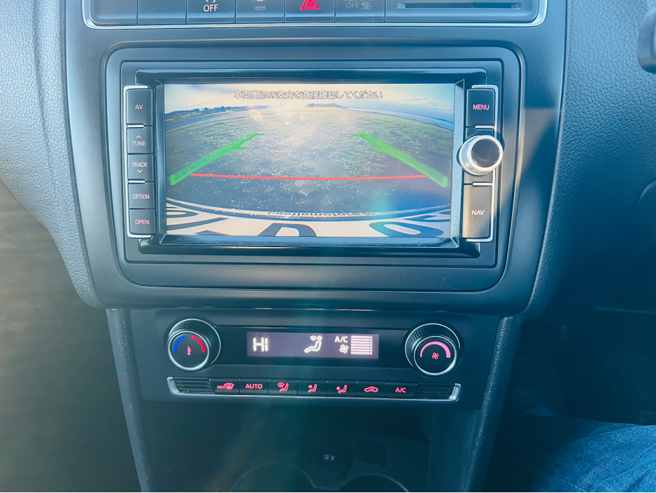 2015 Volkswagen Polo DBA-6RCJZ €11,950