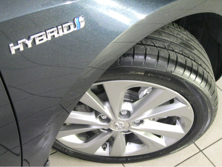 2016 Toyota Auris - image 7