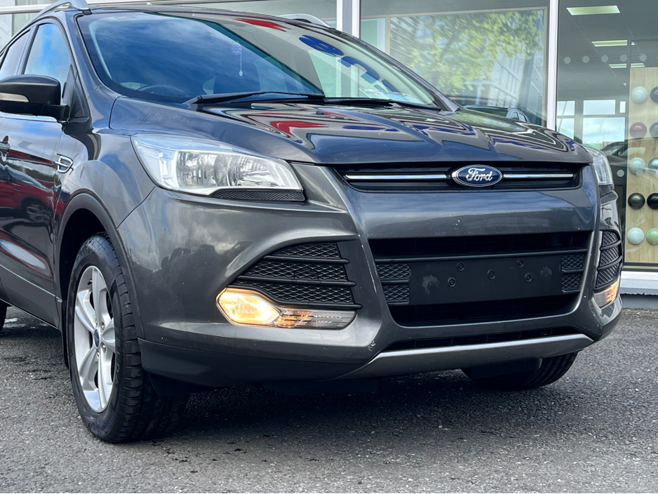 2015 Ford Kuga - image 12