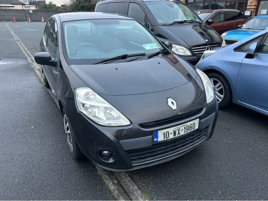 2010 Renault Clio 3 1.2 ONLY  47000KLMS///IRISH CAR WITH BRAND NEW NCT 9/2026 LOW TAX 280///TAXED OCT 2026///GREAT STARTER CAR OR TOWN RUNABOUT €4,500