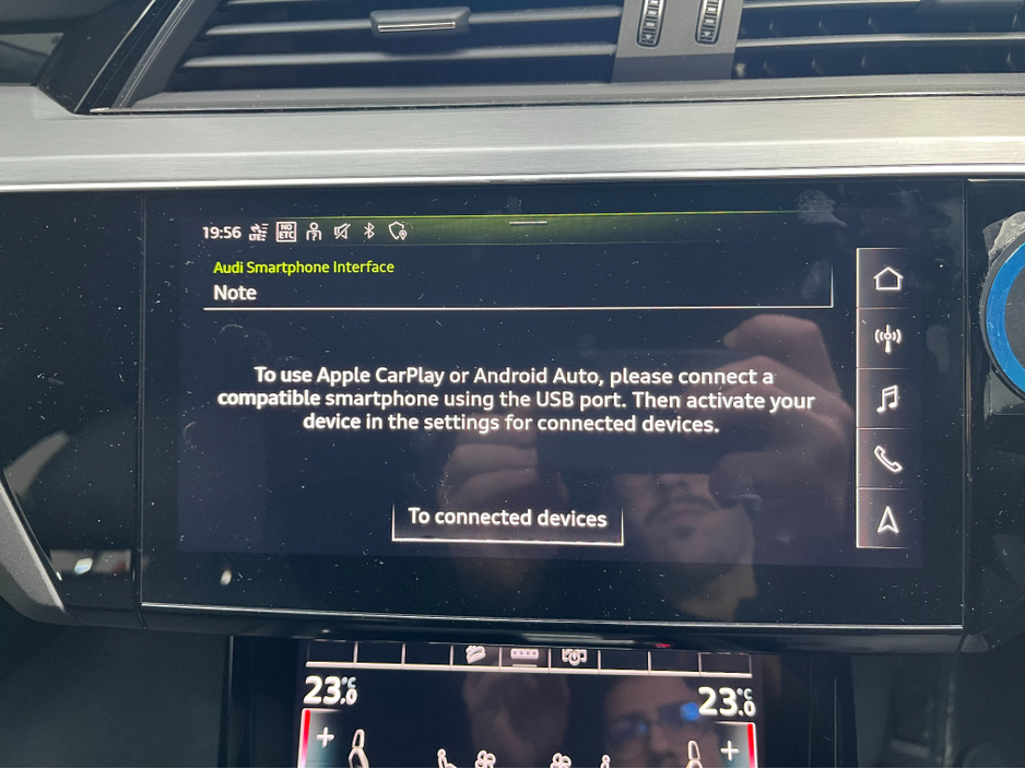 2022 Audi e-tron - image 31