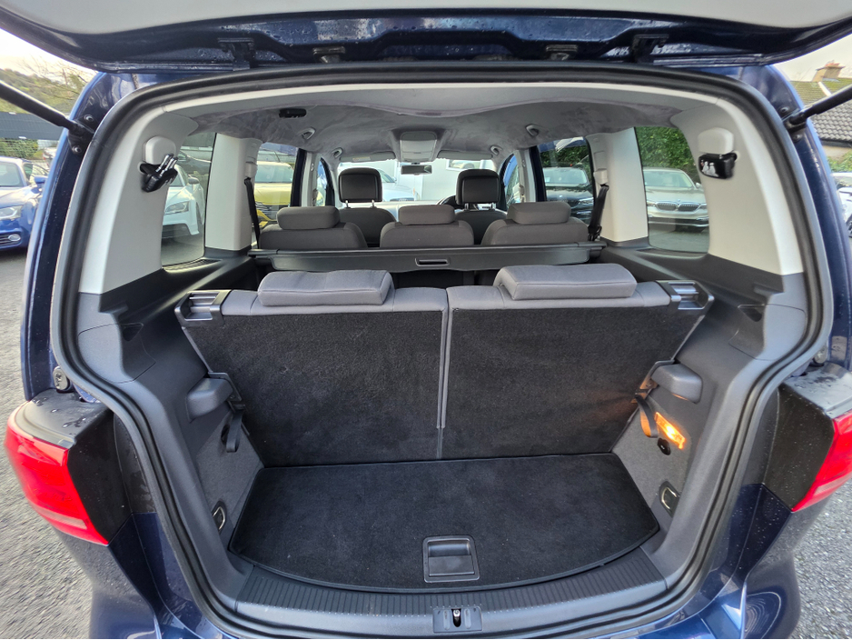 2013 Volkswagen Touran 1.4 HIGHLINE 7 SEATER FAMLY MPV  AUTOMATIC - REV CAMERA -ALLOYS SIMI DEALER - SPECIALISING IN IMPORTS OF GERMAN AUTOMATIC HI SPEC CARS €10,750