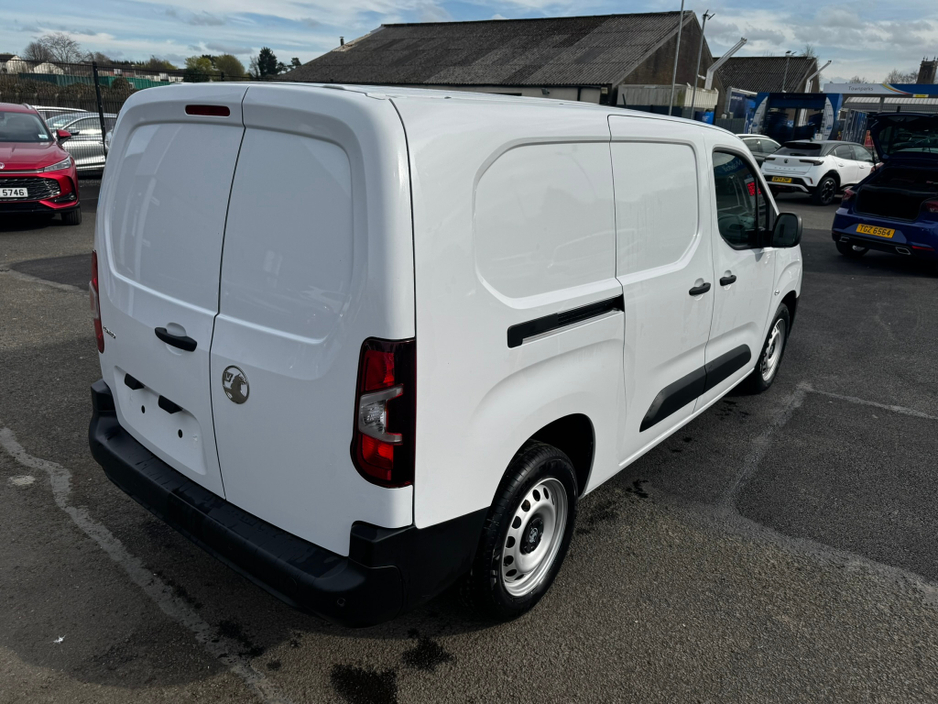 2026 Opel Combo - image 12