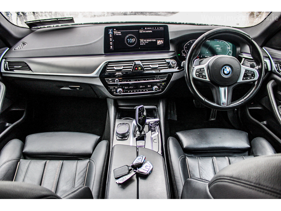 2022 BMW 5 Series 530e M Sport €36,995
