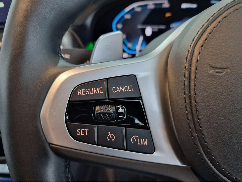 2023 BMW X3 - image 36