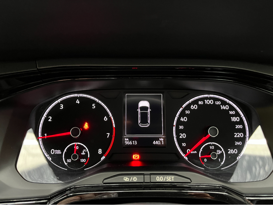 2021 Volkswagen Polo - image 16