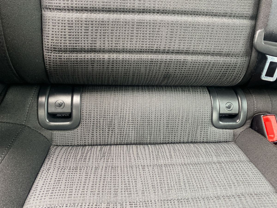 2017 Skoda Octavia - image 17