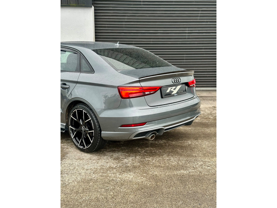 2018 Audi A3 - image 12