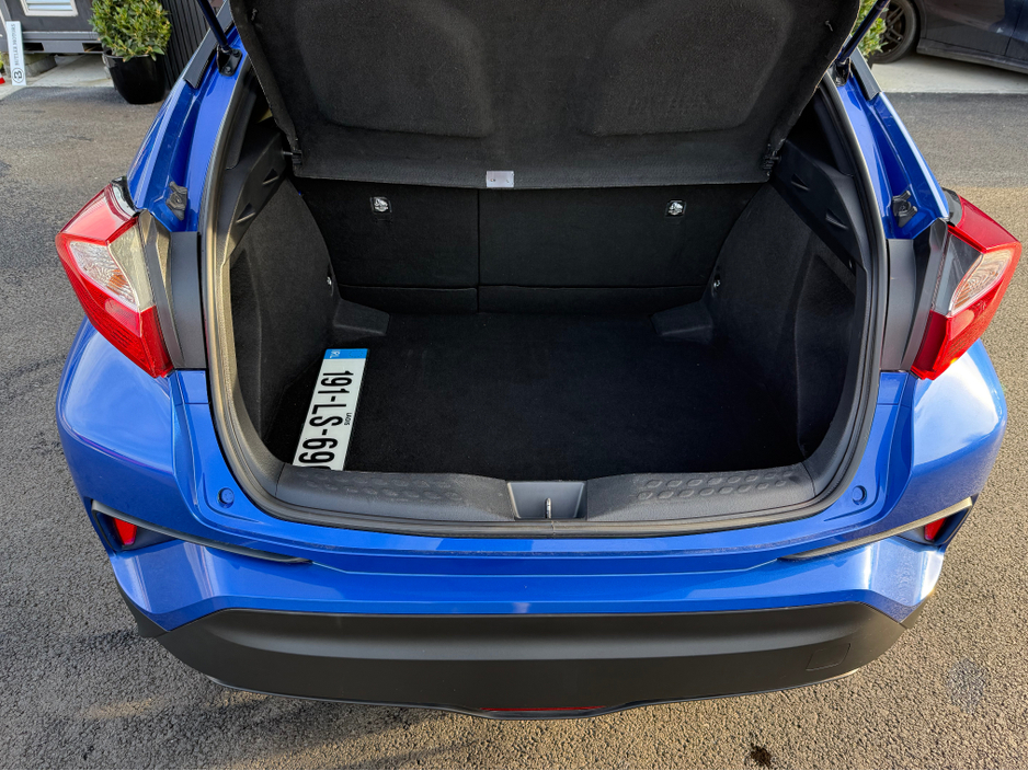 2019 Toyota C-HR - image 18