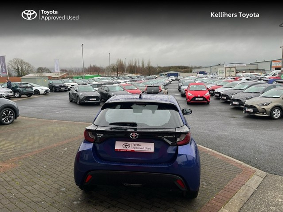 2022 Toyota Yaris HYBRID ELECTRIC LUNA €22,950